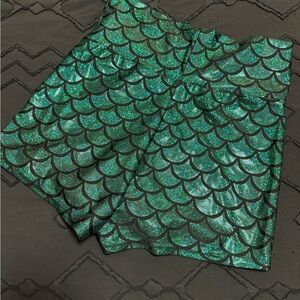 Shimmering Green Scale Athletic Shorts